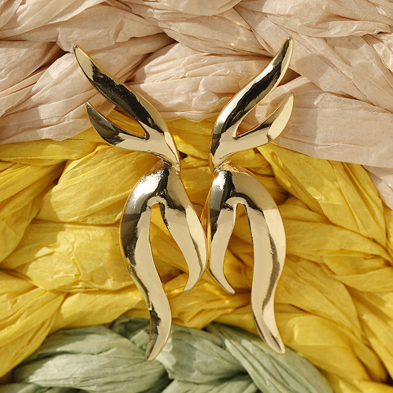 Wholesale fashionable all-match exaggerated personality alloy irregular graphic earrings earrings Valentine's Day gift for women